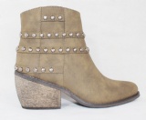 Cemented Shoes--Lady Fashion Boots